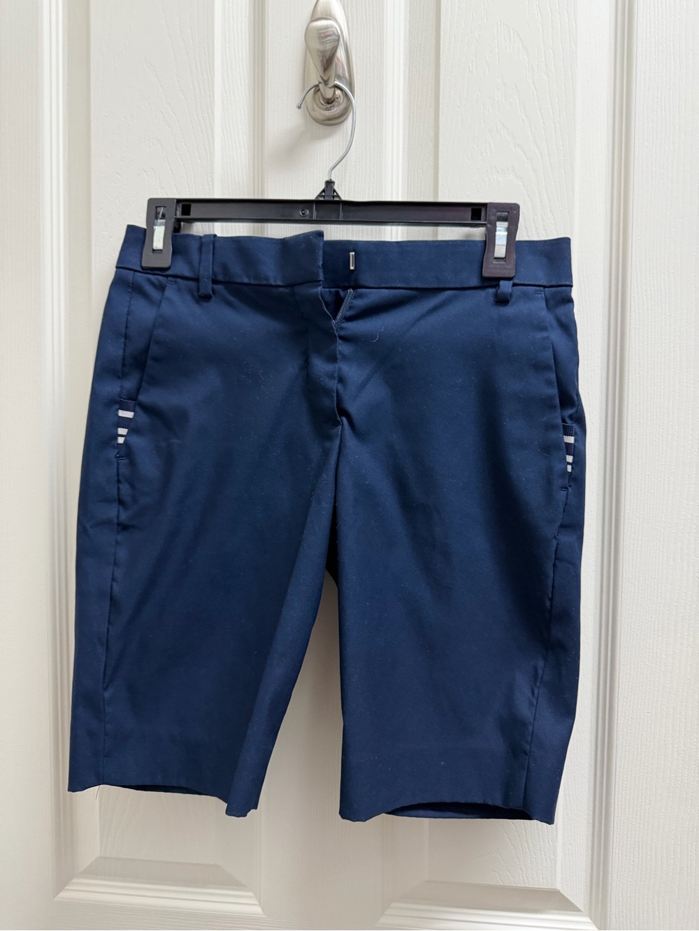 Tory Burch Sport Performance Stretch Twill Women’s Golf Shorts.  Size 0